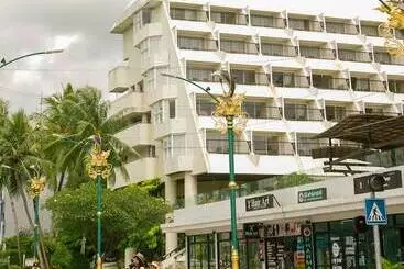 Resort Andaman Embrace Patong