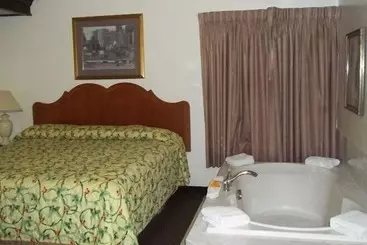 בית מלון כפרי Budget Inn & Suites