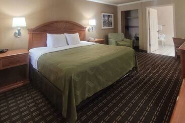 בית מלון כפרי Quality Inn Casa Grande I 10