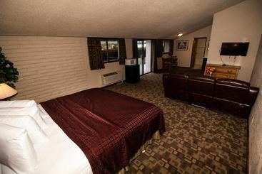 Hotel Fairbridge Inn, Suites & Outlaw Conference Center – Kalispell
