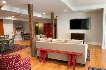 בית מלון כפרי The Stannard