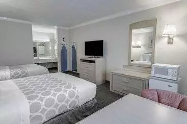 فندق Econo Lodge Van Horn