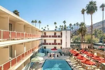 هتل Royal Sun Palm Springs