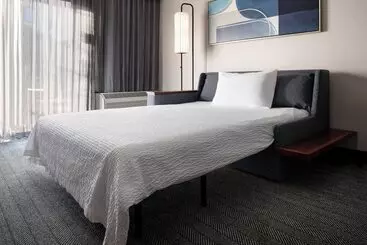 호텔 Courtyard By Marriott Bakersfield