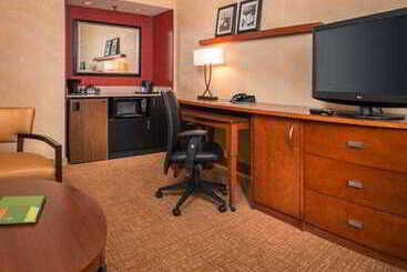 Otel Courtyard By Marriott Dulles Airport Herndon/reston
