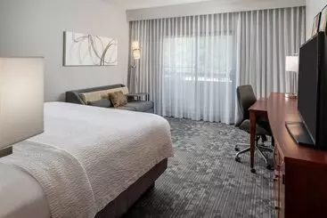 Hotelli Courtyard By Marriott Nashville Airport