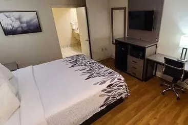 فندق Red Roof Inn & Suites Cornelius Lake Norman