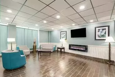 Szálloda Finger Lakes Inn & Suites