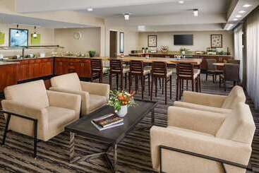 فندق Hilton Phoenix Airport