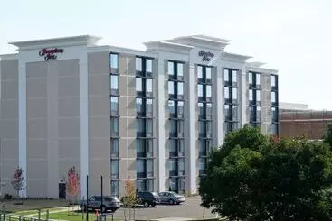 호텔 Hampton Inn Green Bay Downtown