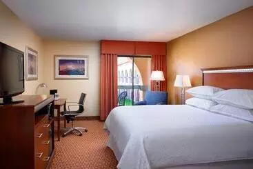 בית מלון כפרי Four Points By Sheraton Tucson Airport