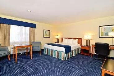 בית מלון כפרי Mission Bay Inn San Diego