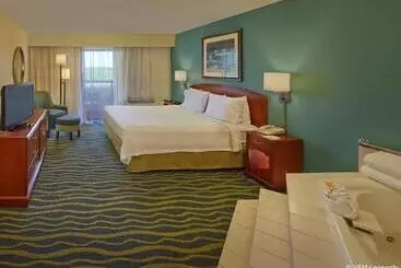 استراحتگاه Courtyard By Marriott Key West Waterfront