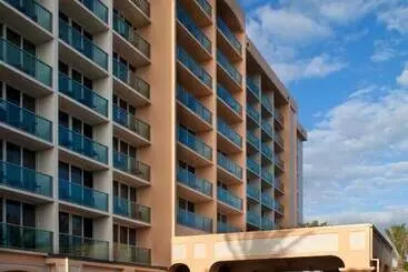 Jupiter Beach Resort & Spa