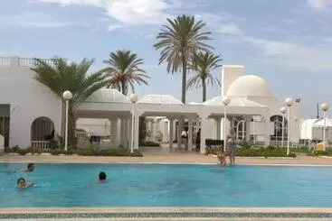 هتل Ezzahra Dar Tunis