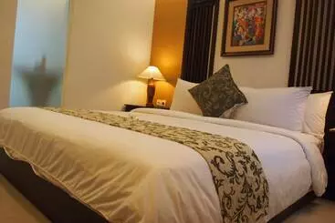 酒店 Yulia Village Inn Ubud