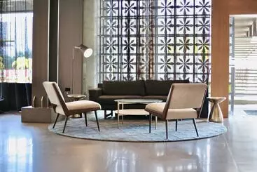 ホテル Antaris Cintermex