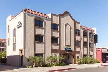 호텔 Days Inn By Wyndham Alhambra Ca
