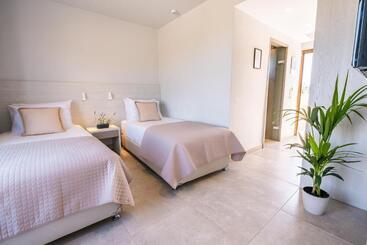 Hotel Porto Bello Beach