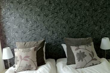 Riverside Hotel I ängelholm