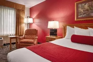 Отель Best Western Braddock Inn