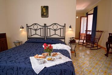 Szálloda Gattopardo Park