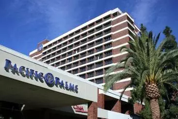 Pacific Palms Resort And Golf Club