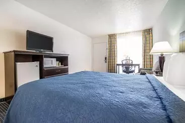 هتل Quality Inn