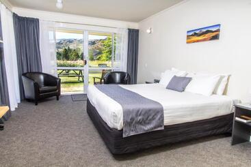 Lake Dunstan Motel