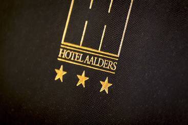 ホテル Aalders