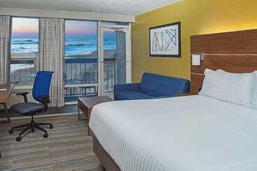 ホテル Holiday Inn Express Nags Head Oceanfront, An Ihg