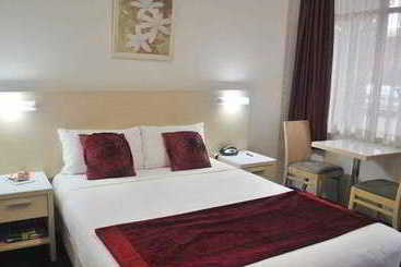 בית מלון כפרי Best Western Ashfields Philip Lodge