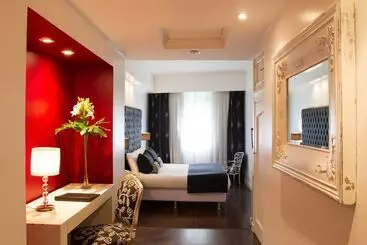 هتل Le Cinque Lusso Recoleta