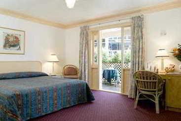 בית מלון כפרי Mclaren