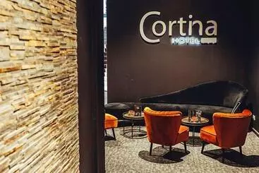 Hotel Cortina