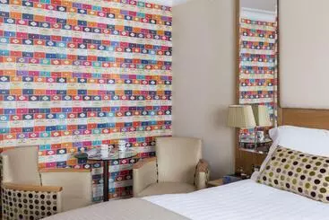 Отель Banbury Wroxton House