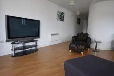 관광객 아파트 Apexlivingne   Luxury Balcony Apartment, Double Bed, Wifi