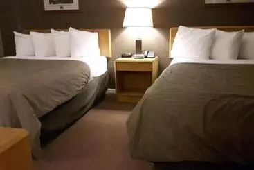 Отель Canway Inn & Suites