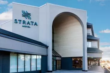 Hotel Strata