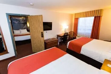 מוטל Super 8 By Wyndham Drayton Valley