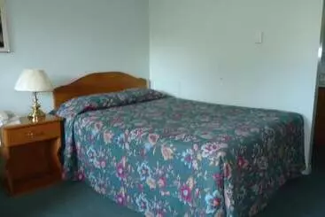 Stiles Motel Hill View