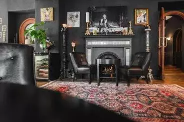 هتل St. Petersbourg Small Luxury S Of The World