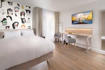 The Residence Hotel Geneva Airport   M3 Ferney