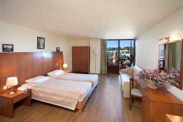 Golden Odyssey Hotel   All Inclusive