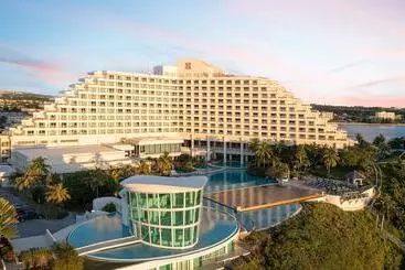 Rihga Royal Laguna Guam Resort