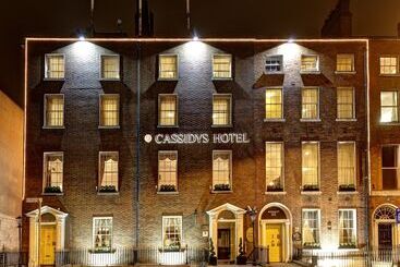 בית מלון כפרי Cassidys