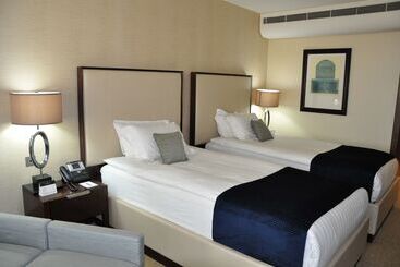 هتل Royal Tulip Al Rasheed