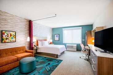 هتل Home2 Suites By Hilton Carlsbad