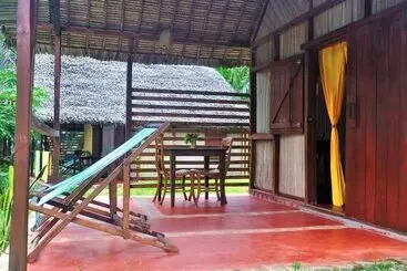 هتل Natiora Green Lodge
