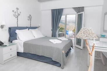 Aparthotel Skopelitis Village